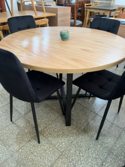 Mesa Redonda Industrial + Sillas Korea